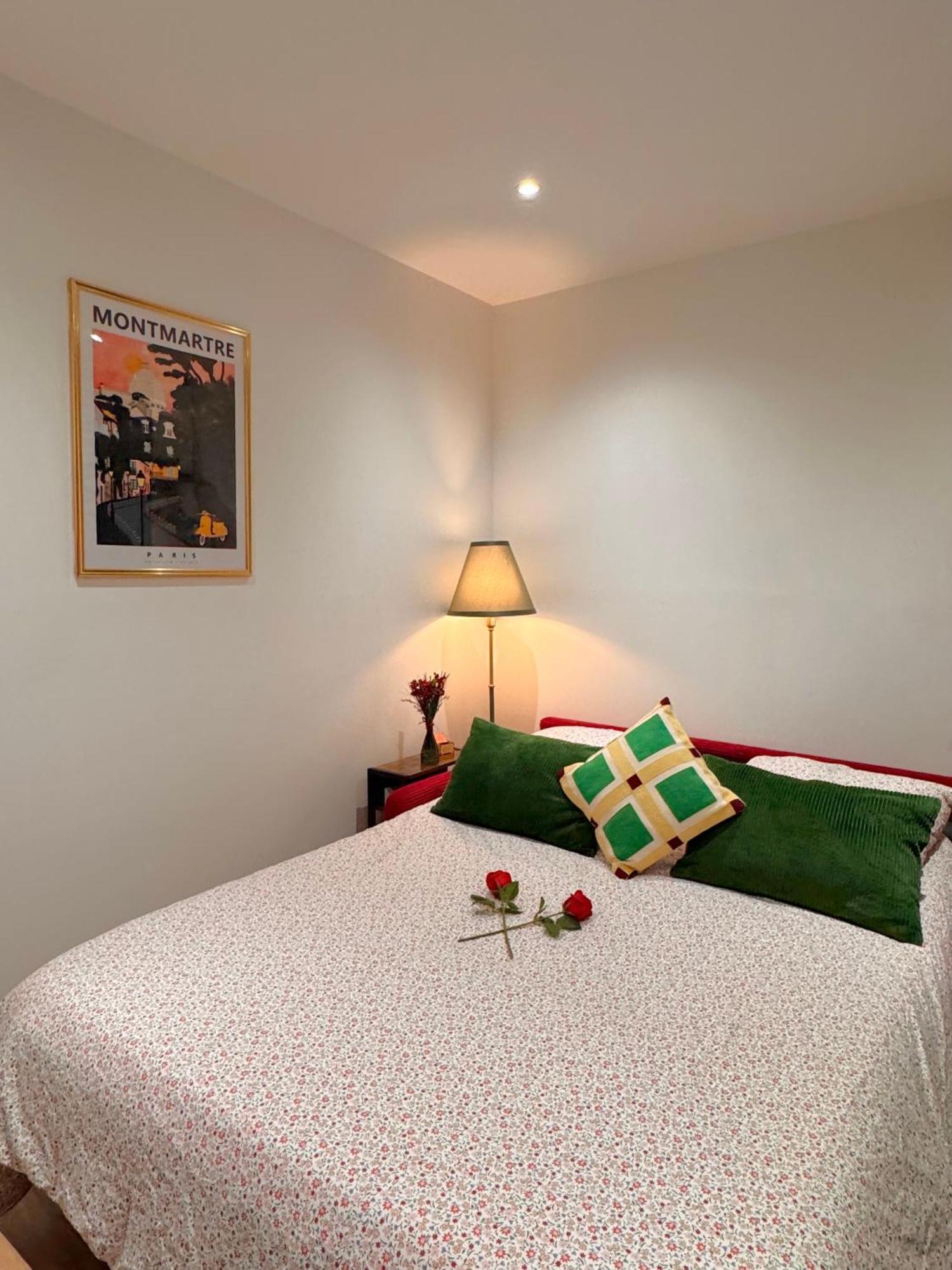 Amelie Poulain Studio In Heart Of Montmartre 巴黎 外观 照片